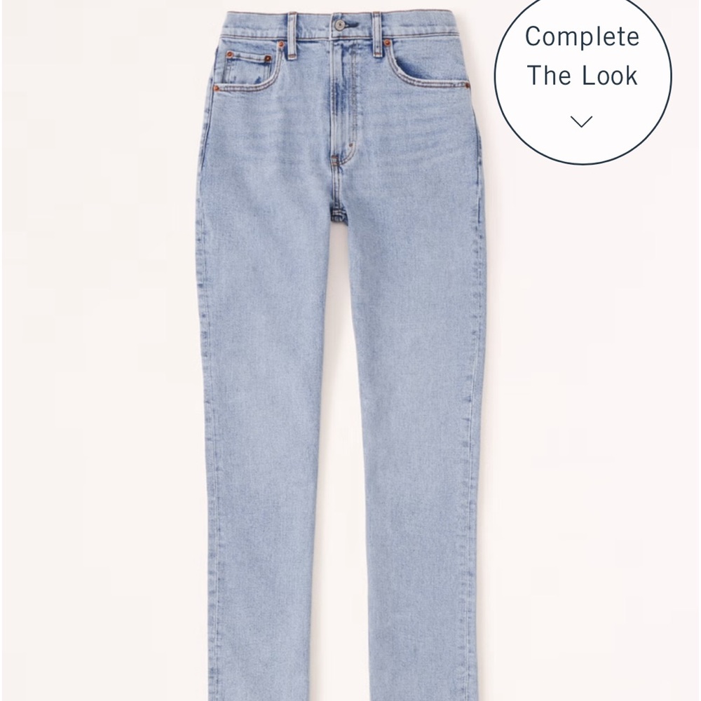 Abercrombie & Fitch Curve Love Ultra High Rise 90s Slim Straight Jean